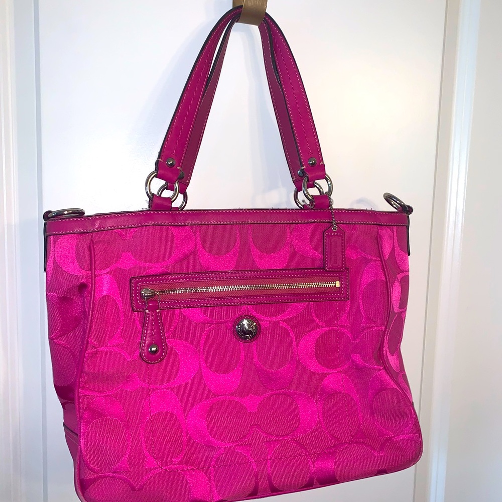 Pink super cute Coach Purse